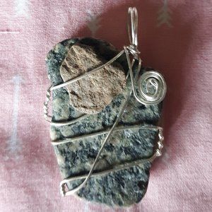 My hear belongs to you pendant